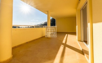 A spacious and attractive apartment in Altea Hills.